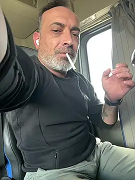 Snapshot of dzhakar chatting on March 11, 2025, 12:17 pm dzhakar online show from March 11, 2025, 12:17 pm