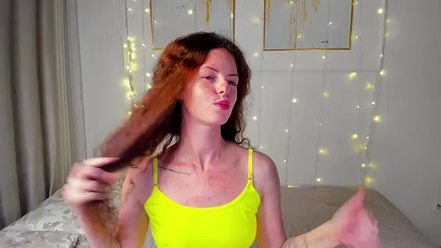 Snapshot of RubyAttwood chatting on November 28, 2025, 1:06 am RubyAttwood online show from November 28, 2025, 1:06 am