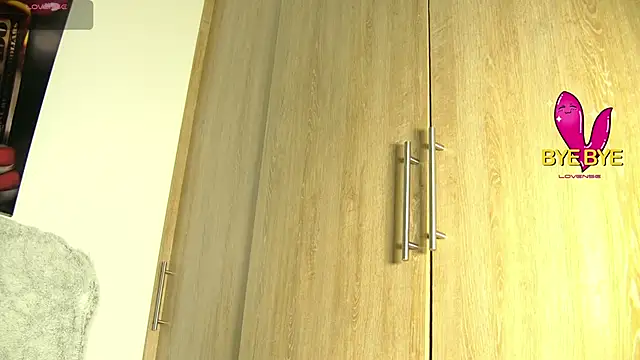 aidaadams online show from November 5, 2025, 11:35 am