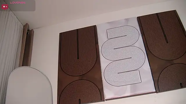 Snapshot of aidaadams chatting on March 1, 2026, 11:32 am aidaadams online show from March 1, 2026, 11:32 am