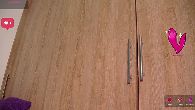 Snapshot of aidaadams chatting on February 15, 2026, 11:42 am aidaadams online show from February 15, 2026, 11:42 am