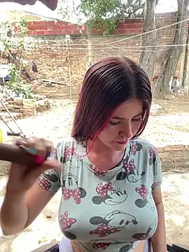 Hotnightsexxx online show from September 15, 2025, 5:46 pm