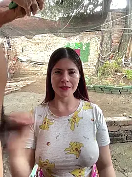 Snapshot of Hotnightsexxx chatting on December 20, 2025, 6:11 pm Hotnightsexxx online show from December 20, 2025, 6:11 pm