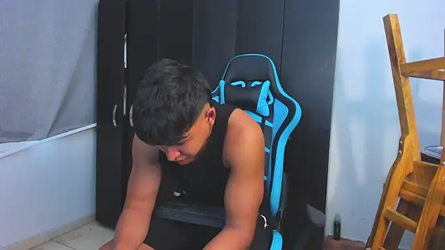 Snapshot of Bray_Kevin chatting on November 26, 2025, 4:18 pm Bray Kevin online show from November 26, 2025, 4:18 pm