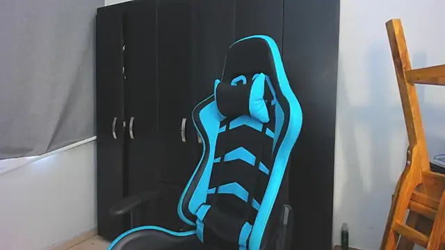 Snapshot of Bray_Kevin chatting on November 25, 2025, 3:23 pm Bray Kevin online show from November 25, 2025, 3:23 pm