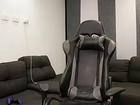 Bray Kevin online show from July 3, 2026, 3:35 am