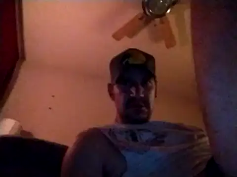 Snapshot of Ajhustler1@xh chatting on March 19, 2025, 4:14 am Ajhustler1xh online show from March 19, 2025, 4:14 am