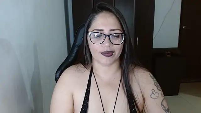Snapshot of natashasmithe chatting on June 13, 2026, 1:36 am natashasmithe online show from June 13, 2026, 1:36 am
