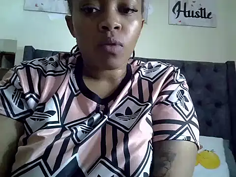 Brown sexy online show from February 15, 2026, 7:35 pm