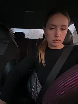 Snapshot of StasyWood chatting on November 1, 2025, 1:12 am StasyWood online show from November 1, 2025, 1:12 am