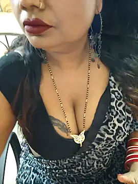 YR-SHIVANI online show from April 14, 2026, 6:07 am