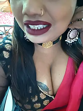 YR-SHIVANI online show from November 10, 2025, 4:39 am