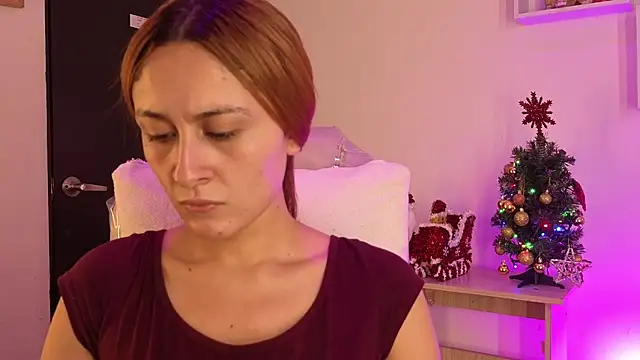 Tiarha online show from November 30, 2025, 4:35 am