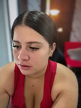 Natalia Cleark09 online show from October 7, 2025, 1:34 pm