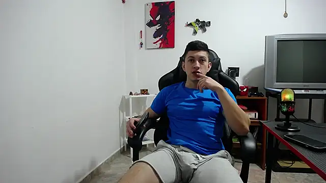 Iam yourbabyprincess XD online show from November 8, 2025, 6:50 am