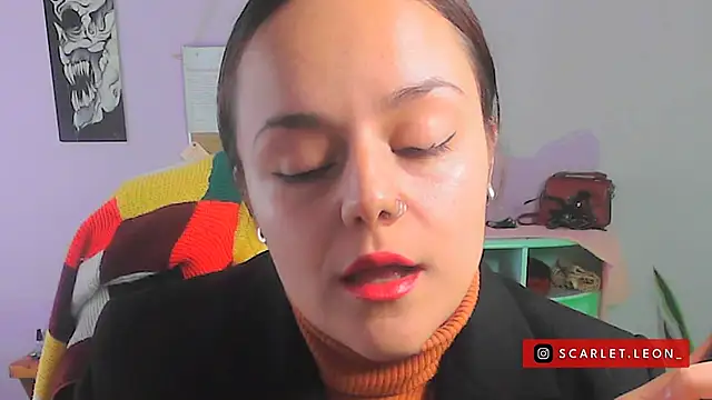Snapshot of Scarletleon77 chatting on January 24, 2025, 4:17 pm Scarletleon77 online show from January 24, 2025, 4:17 pm