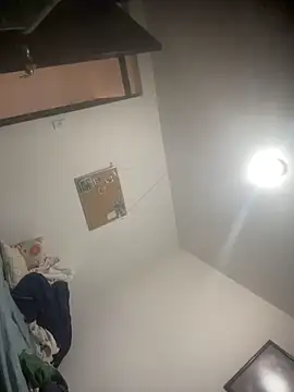 Snapshot of Scarletleon77 chatting on January 16, 2026, 9:52 pm Scarletleon77 online show from January 16, 2026, 9:52 pm