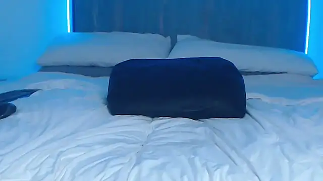 Snapshot of UK_Tall_Barbie_Slut chatting on October 24, 2025, 6:45 am UK Tall Barbie Slut online show from October 24, 2025, 6:45 am