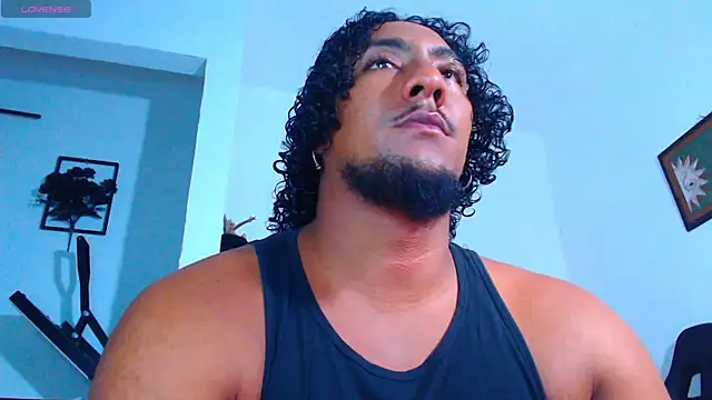 yosoy enzo2020 online show from November 29, 2025, 2:44 am