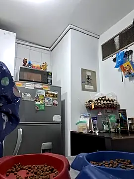 Snapshot of Hot_sophie_ chatting on February 24, 2025, 2:51 am Hot sophie  online show from February 24, 2025, 2:51 am