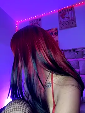 Snapshot of Hot_sophie_ chatting on October 7, 2025, 3:18 am Hot sophie  online show from October 7, 2025, 3:18 am