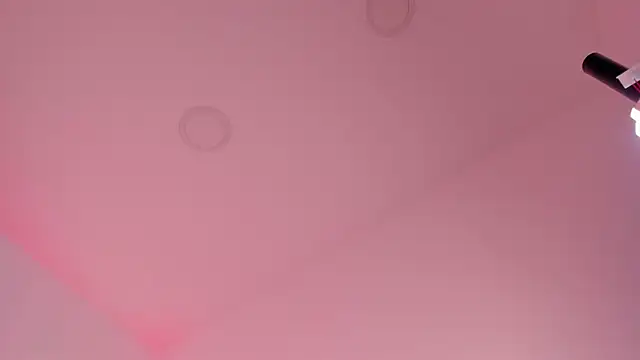 sarah-bonneth online show from April 19, 2026, 1:45 pm