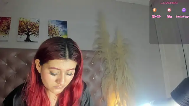 Snapshot of paulinasaeEnz chatting on November 17, 2025, 1:15 pm paulinasaeEnz online show from November 17, 2025, 1:15 pm