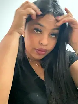 Snapshot of PUSHYLATE chatting on January 15, 2026, 7:06 pm PUSHYLATE online show from January 15, 2026, 7:06 pm