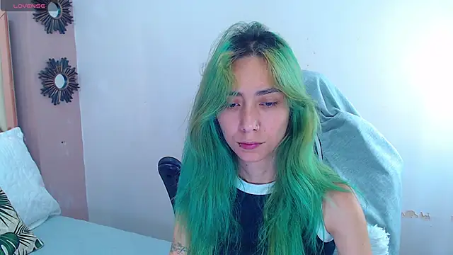 Snapshot of Erika_Stevens chatting on October 3, 2025, 8:32 pm Erika Stevens online show from October 3, 2025, 8:32 pm