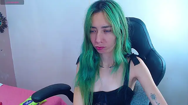 Snapshot of Erika_Stevens chatting on October 1, 2025, 8:02 pm Erika Stevens online show from October 1, 2025, 8:02 pm