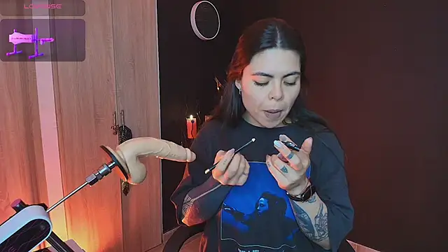  WednesdayFriday  online show from November 13, 2025, 6:45 pm