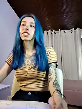 dakota senju online show from December 17, 2024, 10:43 pm