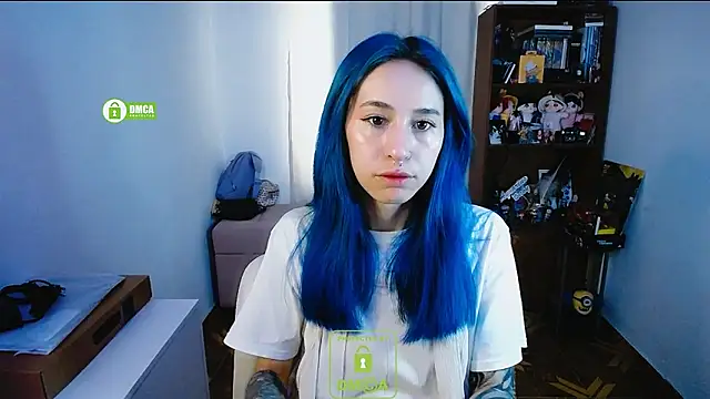 dakota senju online show from December 9, 2024, 2:17 pm