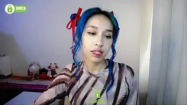 dakota senju online show from December 19, 2025, 1:46 pm