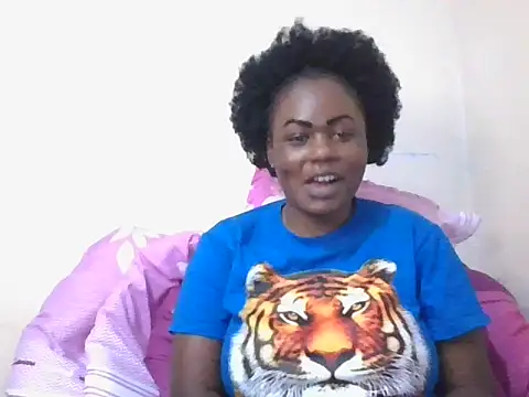 Snapshot of tanishacute chatting on September 13, 2025, 7:47 pm tanishacute online show from September 13, 2025, 7:47 pm
