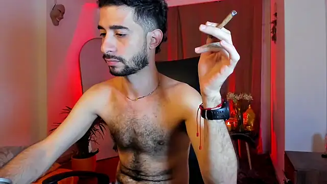 Your  hero1 online show from November 11, 2025, 4:13 pm