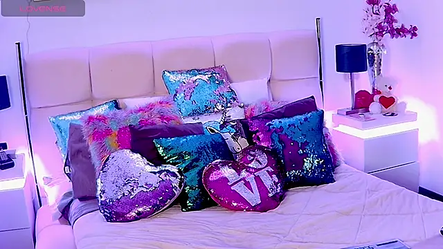 EvelinaGrey online show from November 6, 2025, 7:12 am