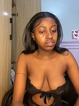 hot daily online show from October 4, 2025, 10:55 pm