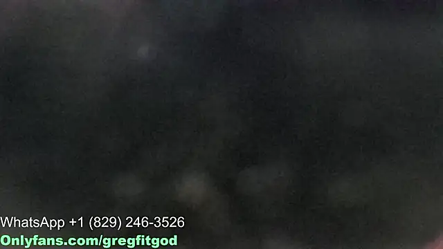 Snapshot of YourHotGreg chatting on March 18, 2025, 1:46 am YourHotGreg online show from March 18, 2025, 1:46 am