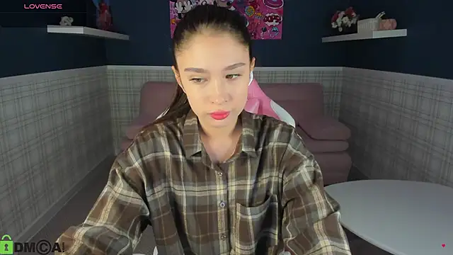 Snapshot of Anna_Way chatting on May 13, 2026, 1:01 am Anna Way online show from May 13, 2026, 1:01 am