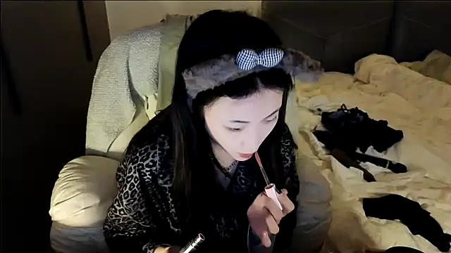 Snapshot of Jennie-007 chatting on December 16, 2025, 1:48 pm Jennie-007 online show from December 16, 2025, 1:48 pm