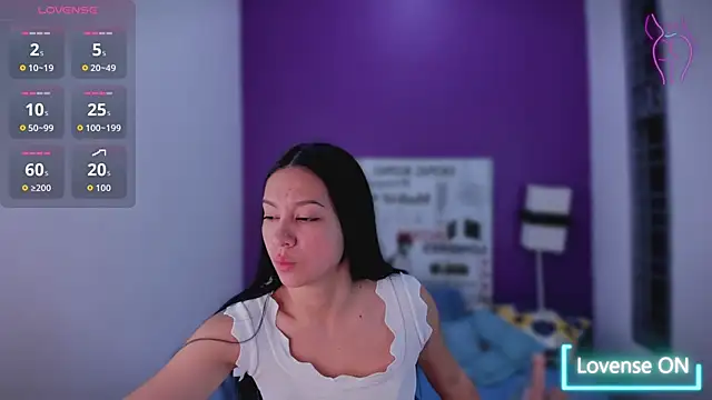 Lila Pinky online show from September 10, 2025, 3:22 pm