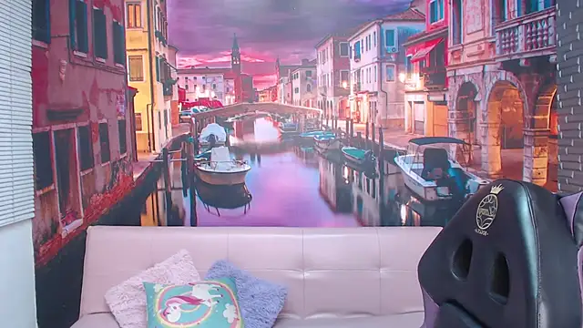 Small naughty  online show from October 2, 2025, 1:36 pm