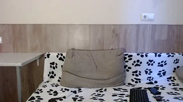 28nick28 online show from February 7, 2025, 11:45 am