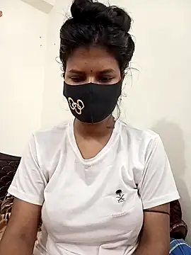 Snapshot of Anusri- chatting on February 3, 2026, 10:42 am Anusri- online show from February 3, 2026, 10:42 am