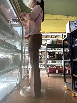 Rosa 998 online show from November 13, 2025, 1:31 am