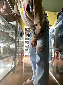 Rosa 998 online show from October 7, 2025, 1:17 am