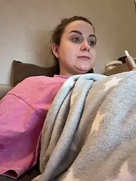 ellie ssexy online show from February 14, 2026, 9:15 pm