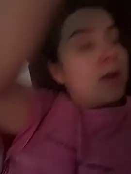 ellie ssexy online show from February 17, 2026, 5:16 am