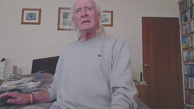 WaverlyKernow online show from March 9, 2026, 1:03 pm